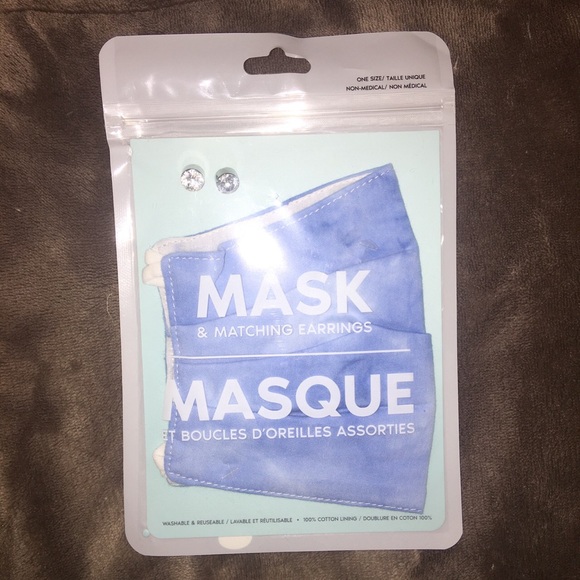 Cloudy blue mask w. Matching earings💙 - Picture 2 of 3